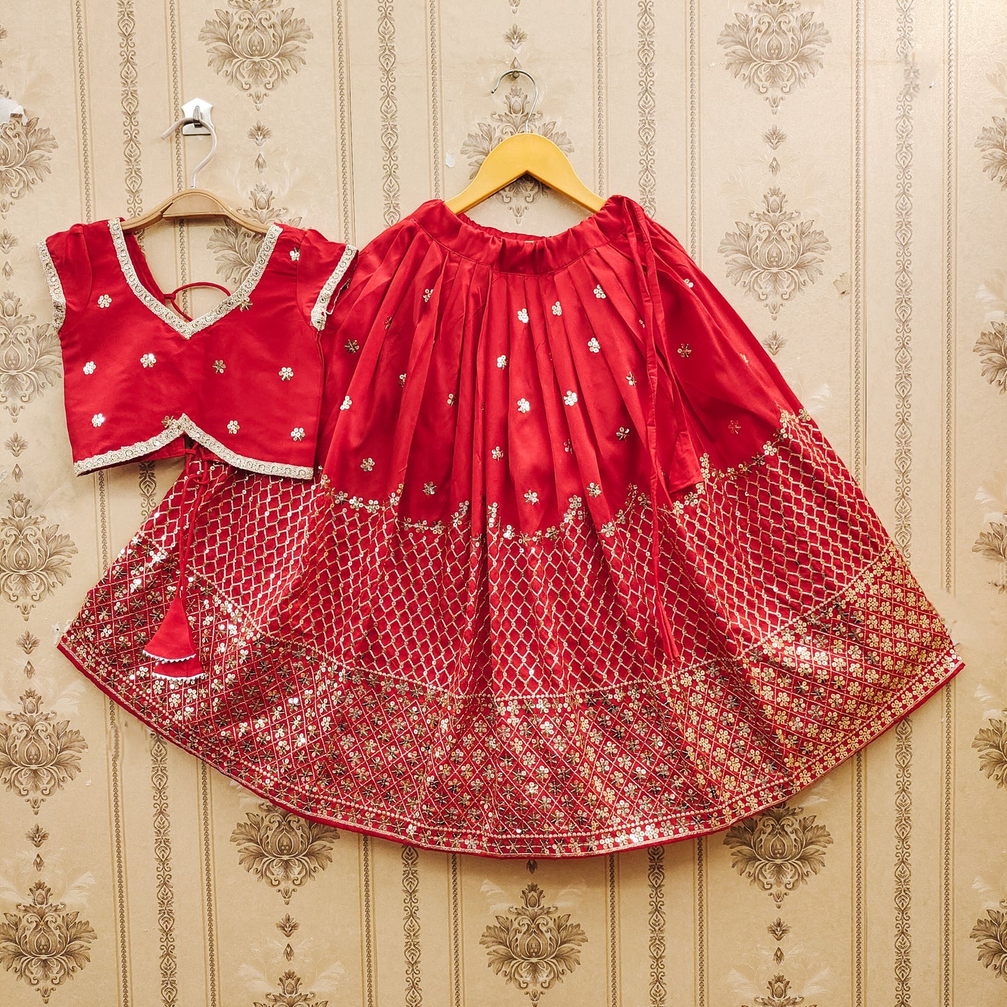 Festive Taffeta Silk Kids Lehenga Choli Set – Elegant Traditional Wear for Girls