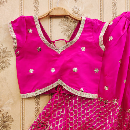 Festive Taffeta Silk Kids Lehenga Choli Set – Elegant Traditional Wear for Girls